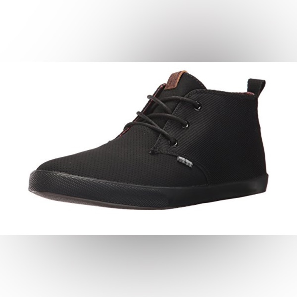 Host Pick!  Ben Sherman Bradford chukka - all black